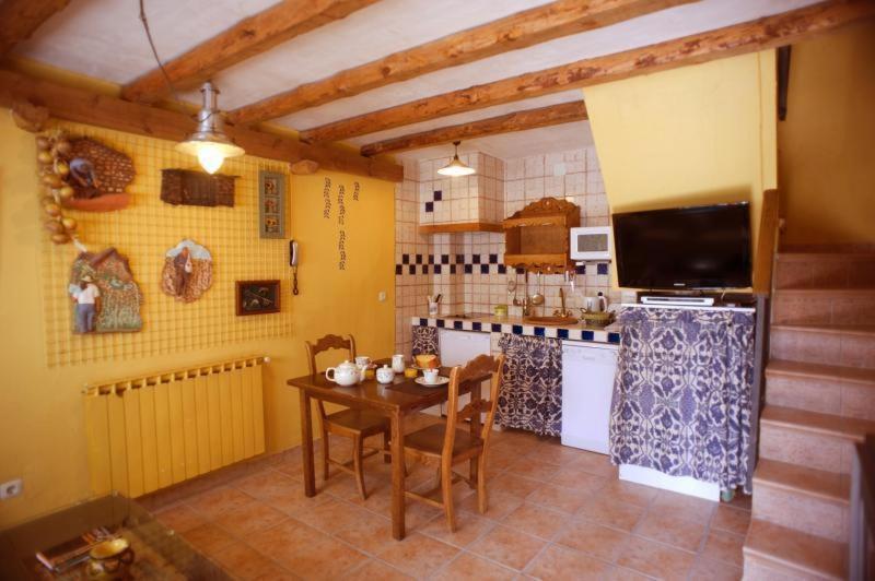 El Rincon De Monasterio Guest House Luaran gambar