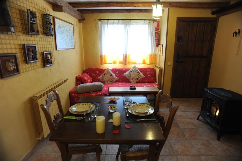 El Rincon De Monasterio Guest House Luaran gambar